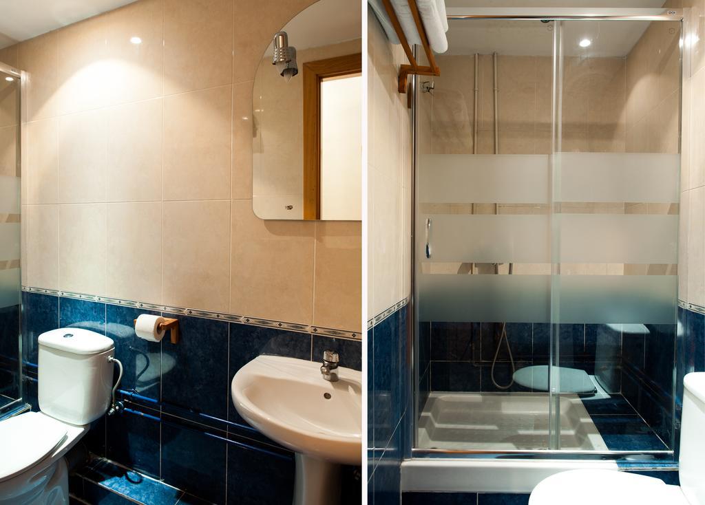 Estudios Pelayo Guest House Barcelone Chambre photo