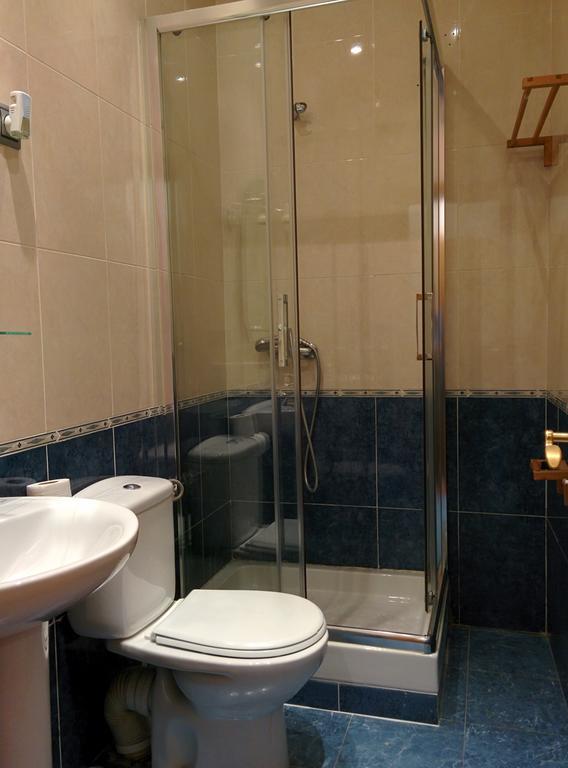 Estudios Pelayo Guest House Barcelone Chambre photo